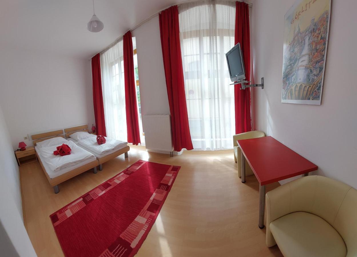 Picobello Pension Görlitz Exteriör bild